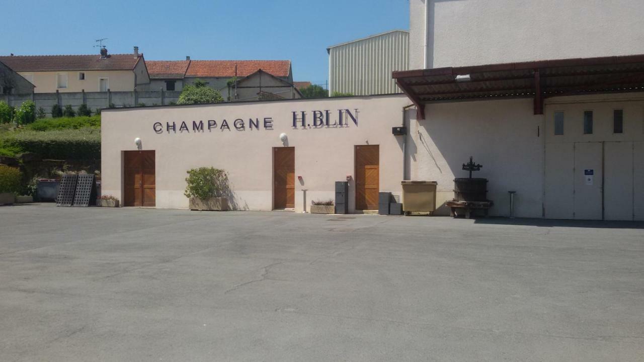 L'Escale Fleurie Bed and Breakfast Vincelles  Εξωτερικό φωτογραφία